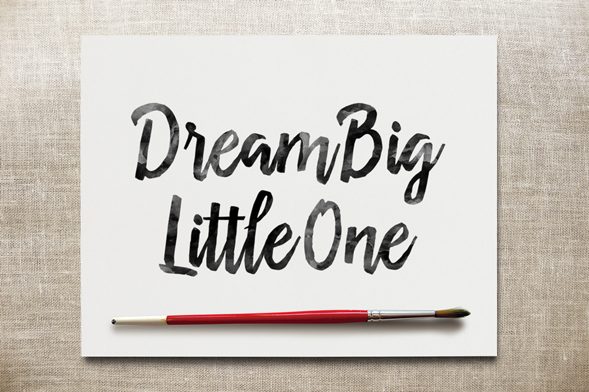 Carolinea Typeface preview 3