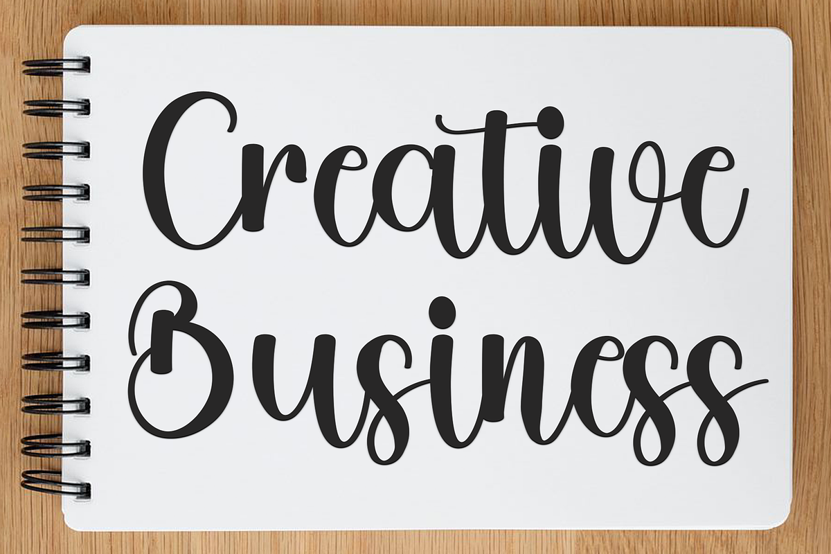 Christmas Amazing, a Handwritten Font by FreshTypeINK (Photo 4 of 9)