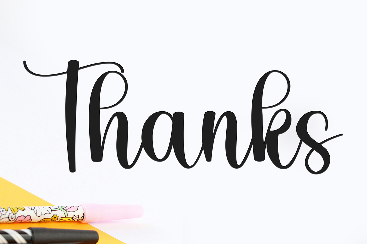 Deary, a Handwritten Font by FreshTypeINK (Photo 7 of 8)
