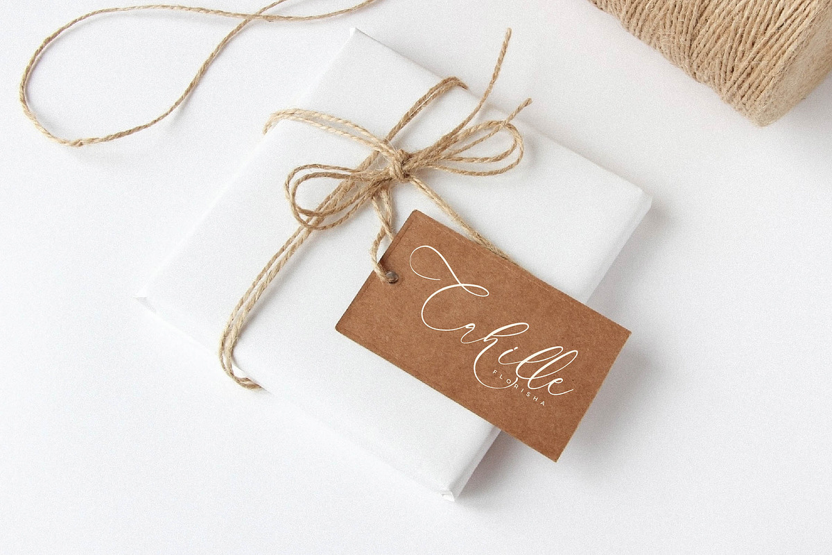 Andorale Heart Handwritten Script, a Script Font by Storytype Studio (Photo 5 of 15)
