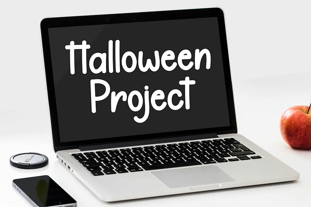 Simple Halloween, a Sans Serif Font by InermediaSTUDIO (Photo 5 of 7)