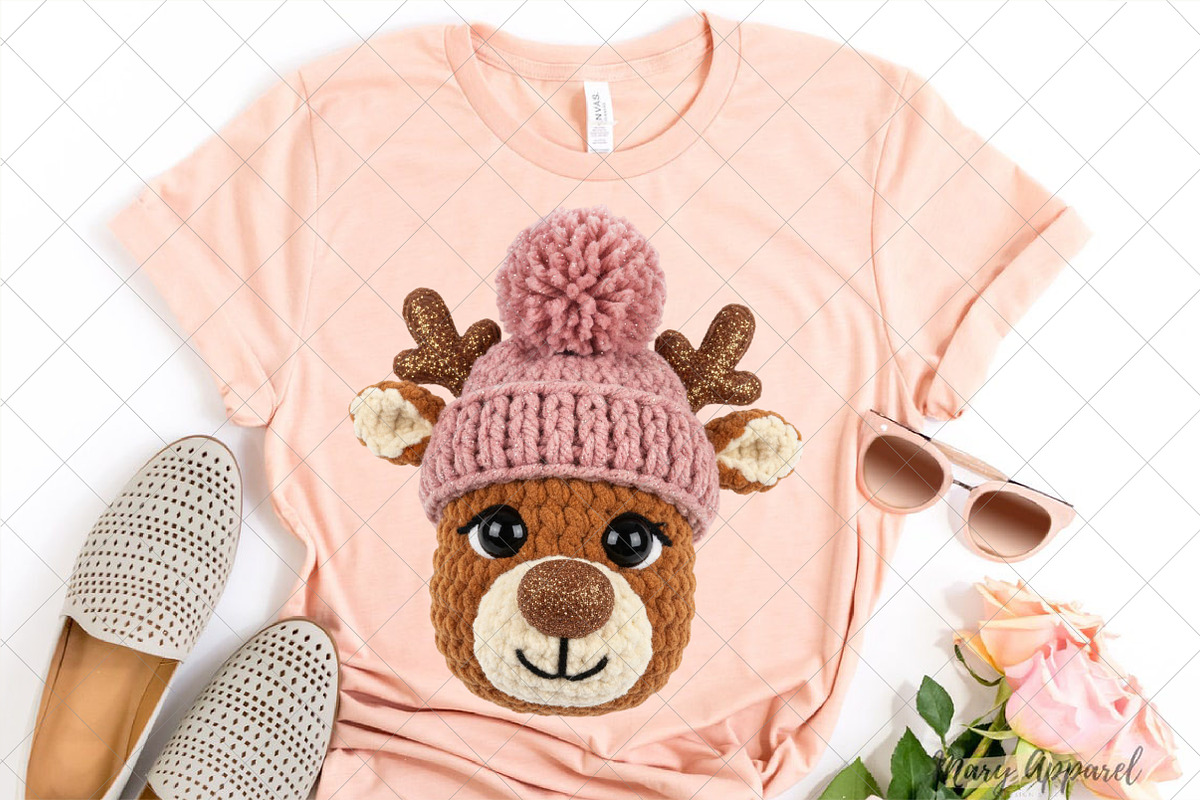 Crochet Faux Yarn Christmas Reindeer, an Illustration by SinaCreation (Photo 2 of 7)