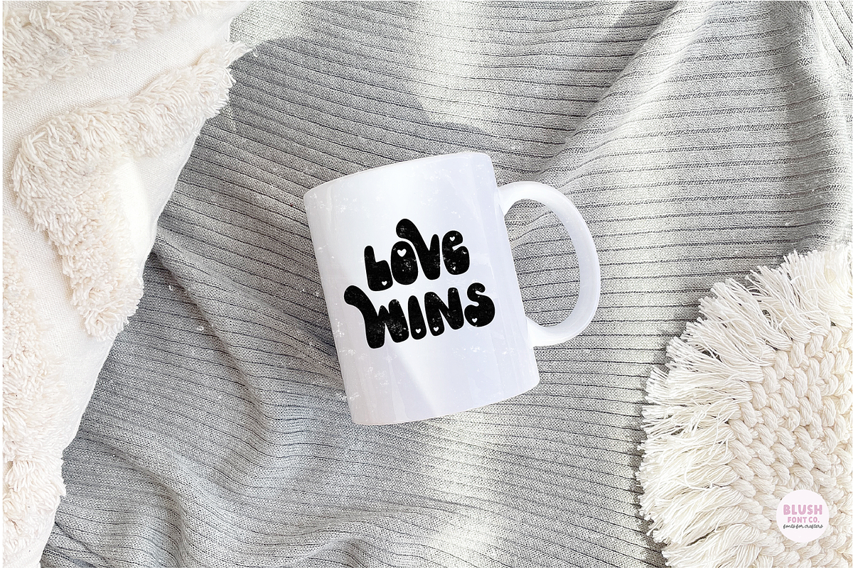 LOVERS HEARTS a Retro Valentine Font, a Font by Blush Font Co. (Photo 4 of 9)