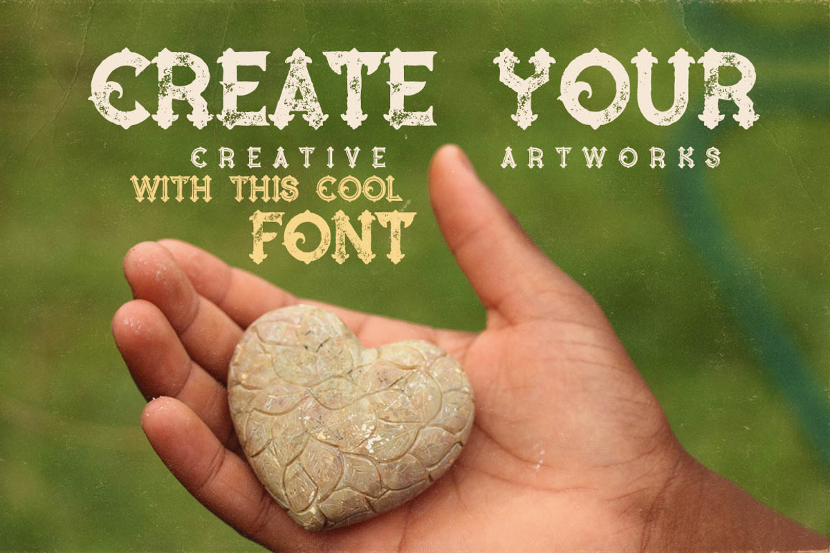 Blue North - Vintage Style Font preview 3