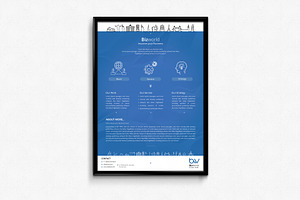 Minimal Clean & Corporate Flyer 