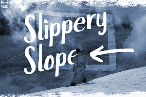 Slopes Brush Font