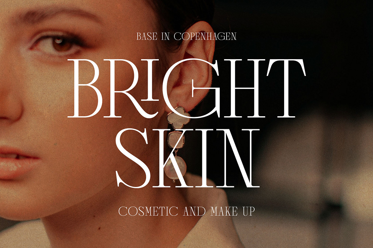 Ronace Classy Luxury Serif Font, a Font by RantautypeStudio (Photo 10 of 17)