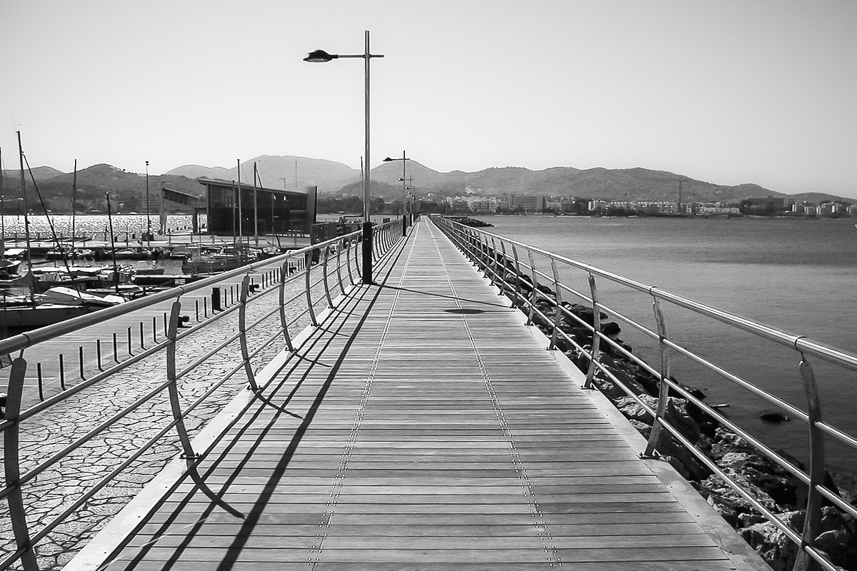 Harbour Jetty over Water, a Photo by cassini_photography (Photo 1 of 2)