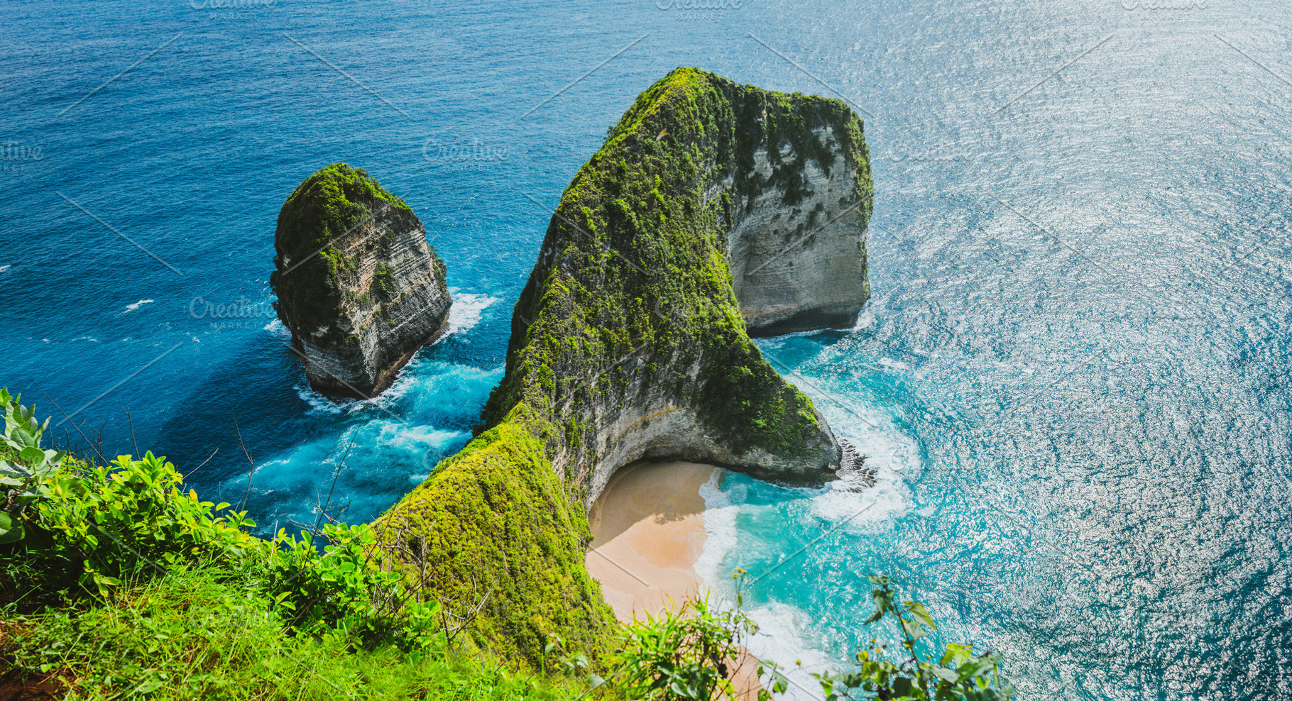 Panoramic shot of manta bay or kelingking beach on nusa penida island bali, a Nature Photo by Igor Tichonow