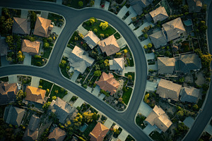 Suburban homes in California showcas, a Photo by Iftikhar Alam