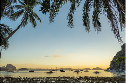 Sunset at Corong corong beach. El, a Nature Photo by Igor Tichonow