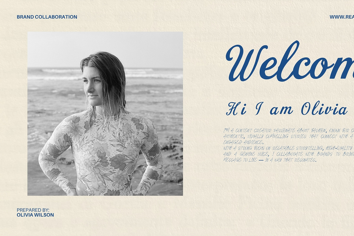Romantic Caligrafy Font, a Script Font by elfy creative (Photo 2 of 5)