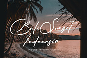 Kidnatting, a Script Font by pineungtype (Thumbnail 7 of 10)