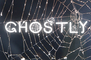 Ghostly Decorative Handwriting Font