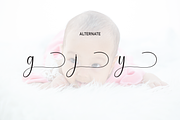 Babylove | Script Font, a Handwritten Font by Scratchones (Thumbnail 8 of 9)