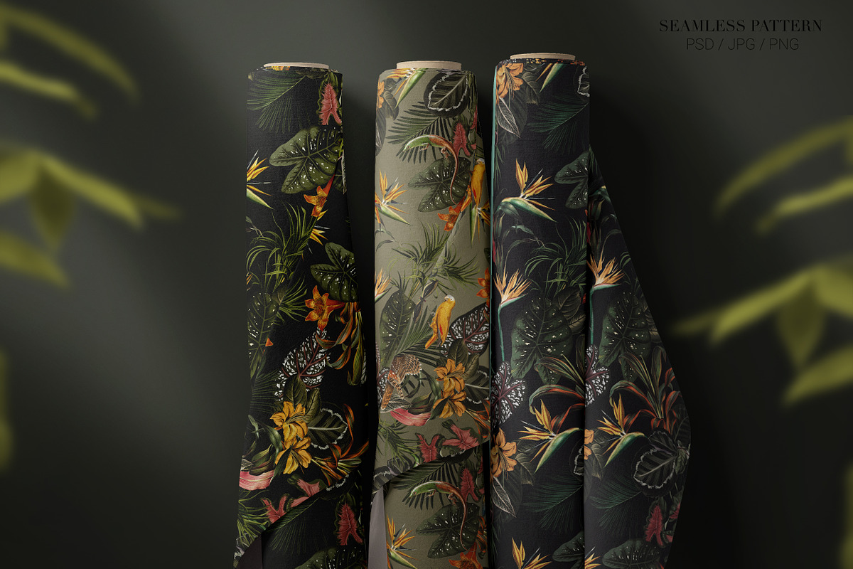 Subdued Tropical Prints, a Wallpaper Graphic by Luiz da Rolt Grathwohl (Photo 5 of 8)