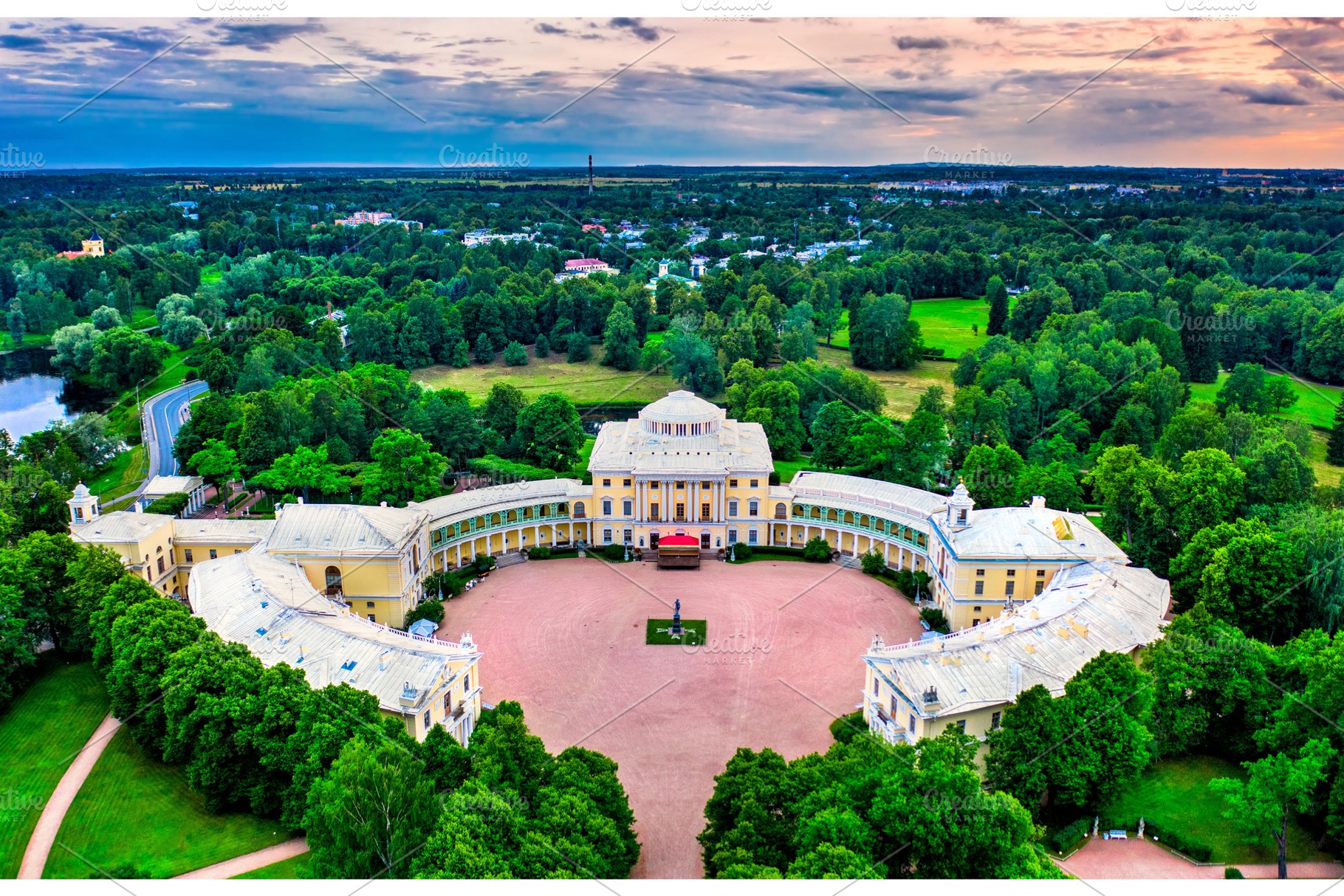 Pavlovsk Palace in St. Petersburg, an Architecture Photo by Leonid Andronov