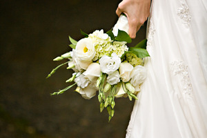 White flower bouquet 5