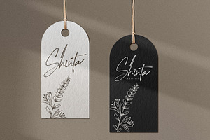 Sinthike Signature Font