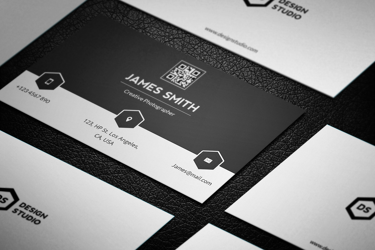 Black & White Minimal Business Card, a Business Card Template by PSD Storm (Photo 4 of 5)