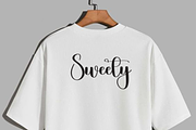 Santa Conjuring, a Handwritten Font by InermediaSTUDIO (Thumbnail 2 of 8)