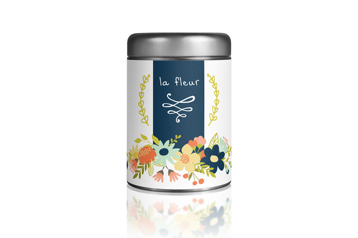 Happy Thoughts, a Font by Khara Plicanic (Photo 10 of 12)