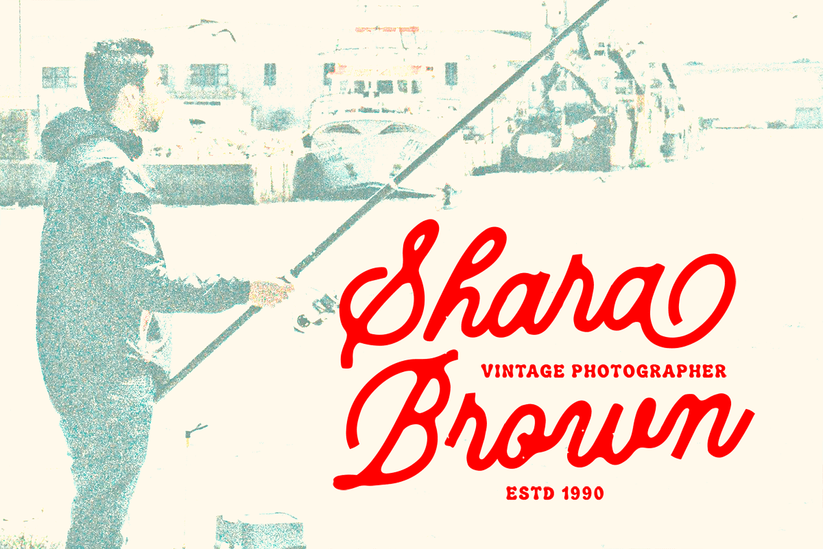 Callerina - Vintage Script Typeface, a Script Font by overlaytemplates (Photo 2 of 7)