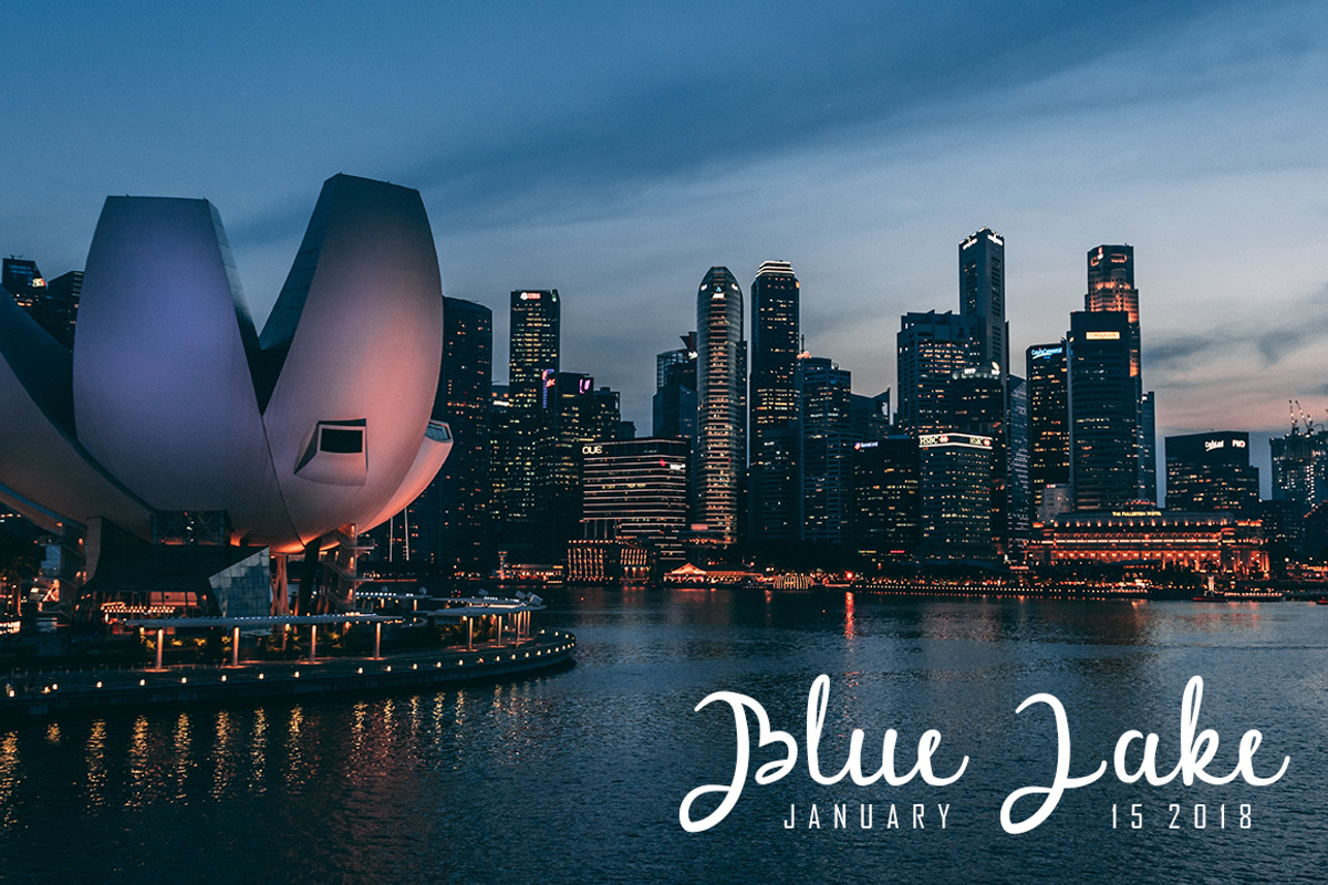 Malpisto - Stylish Script Font, a Script Font by Akcsel Tara (Photo 2 of 12)