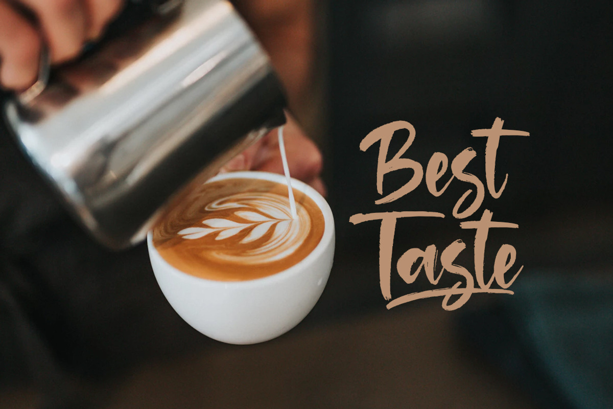 Tuckers Brush Font preview 2