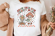 Grow Your Own Groovy Magic Mushroom, a Seasonal Illustration by CrexoraLab (Thumbnail 3 of 4)