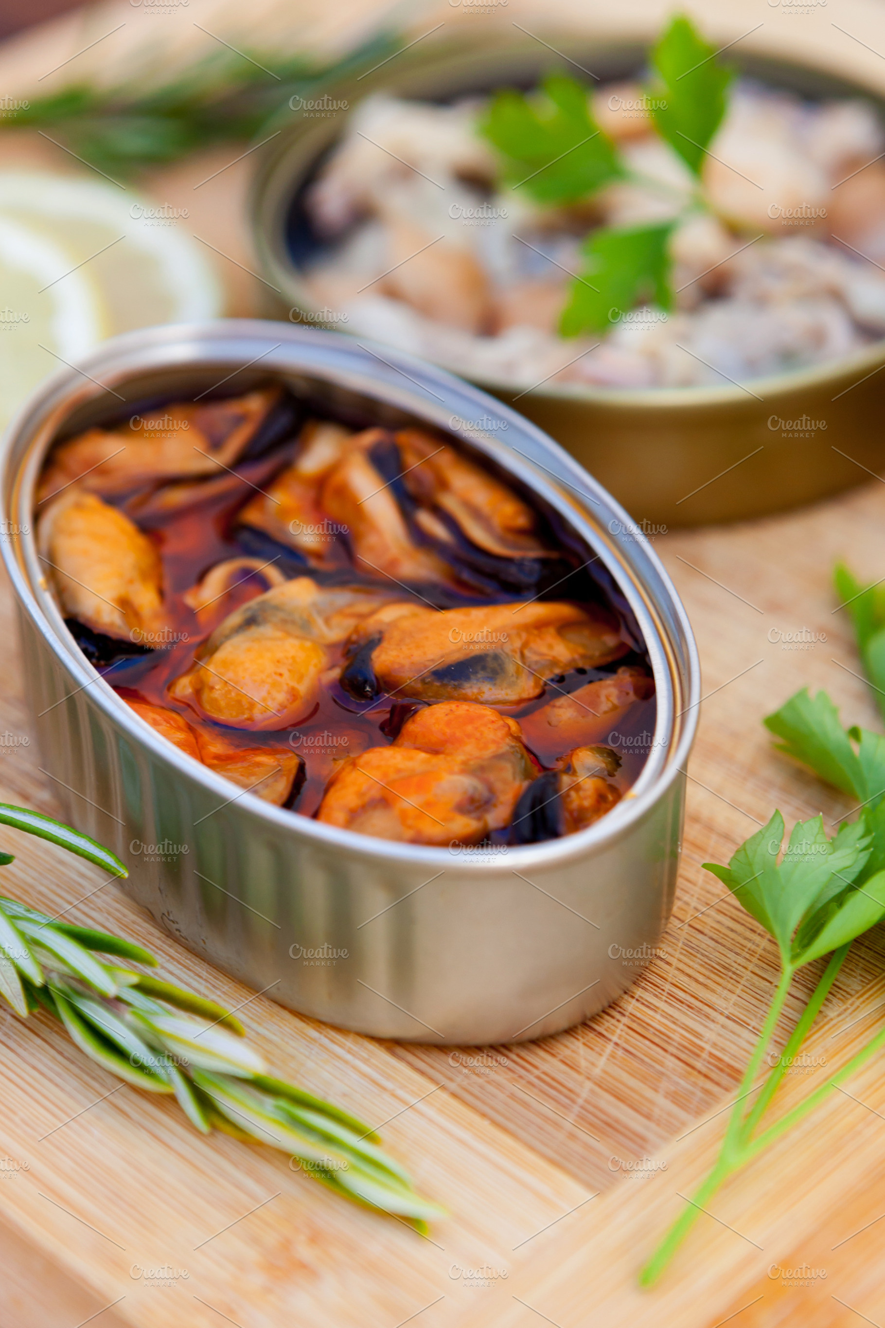 Canister of canned mussels, a Food & Drink Photo by José Manuel Gelpi