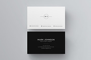 Clean Business Card, a Business Card Template by ThemeDevisers (Thumbnail 4 of 4)