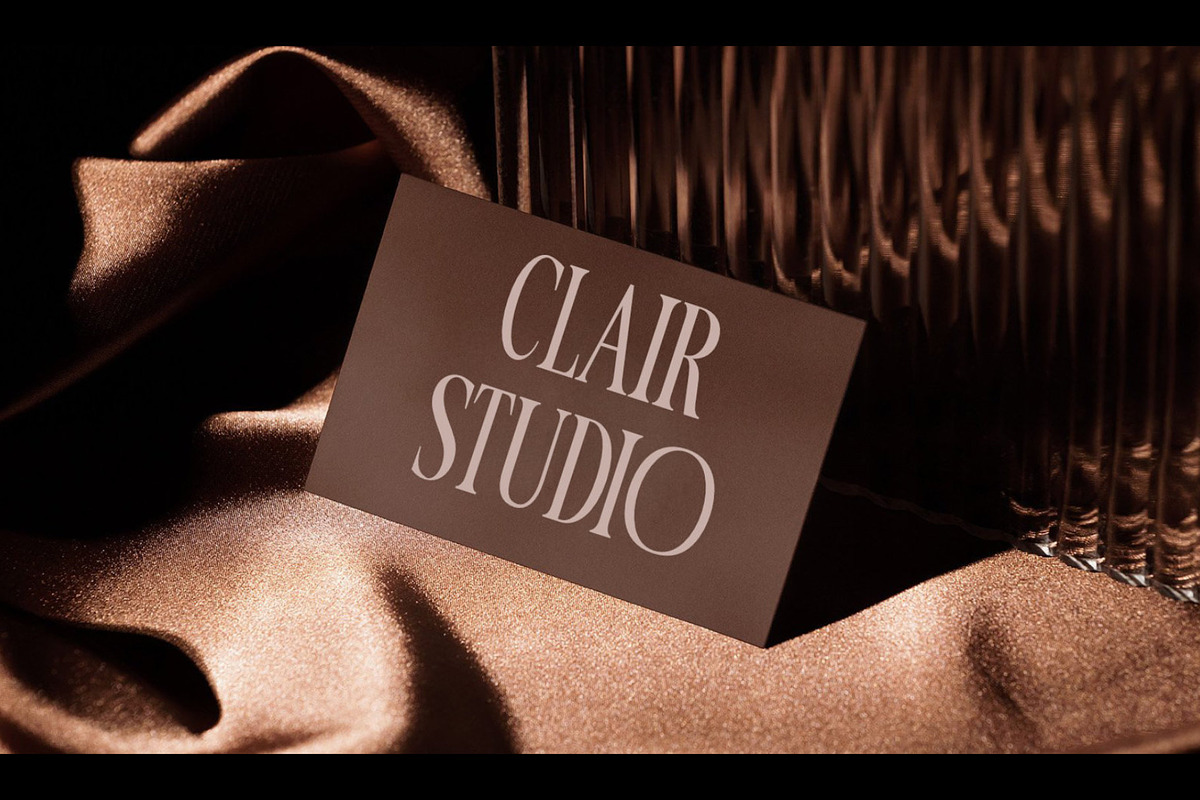 ID Kaizaro - High Contrast Serif, a Serif Font by EKAUNIK DZ (Photo 3 of 7)