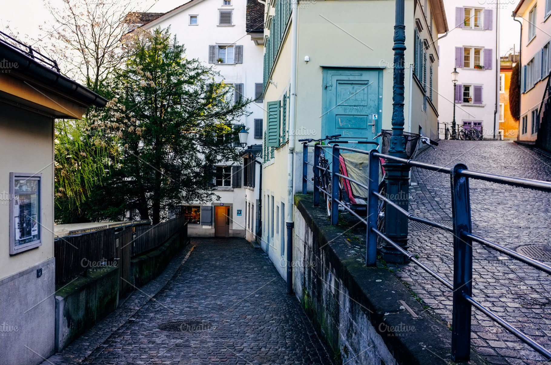 Little Zurich streets, an Architecture Photo by julia.karpacheva