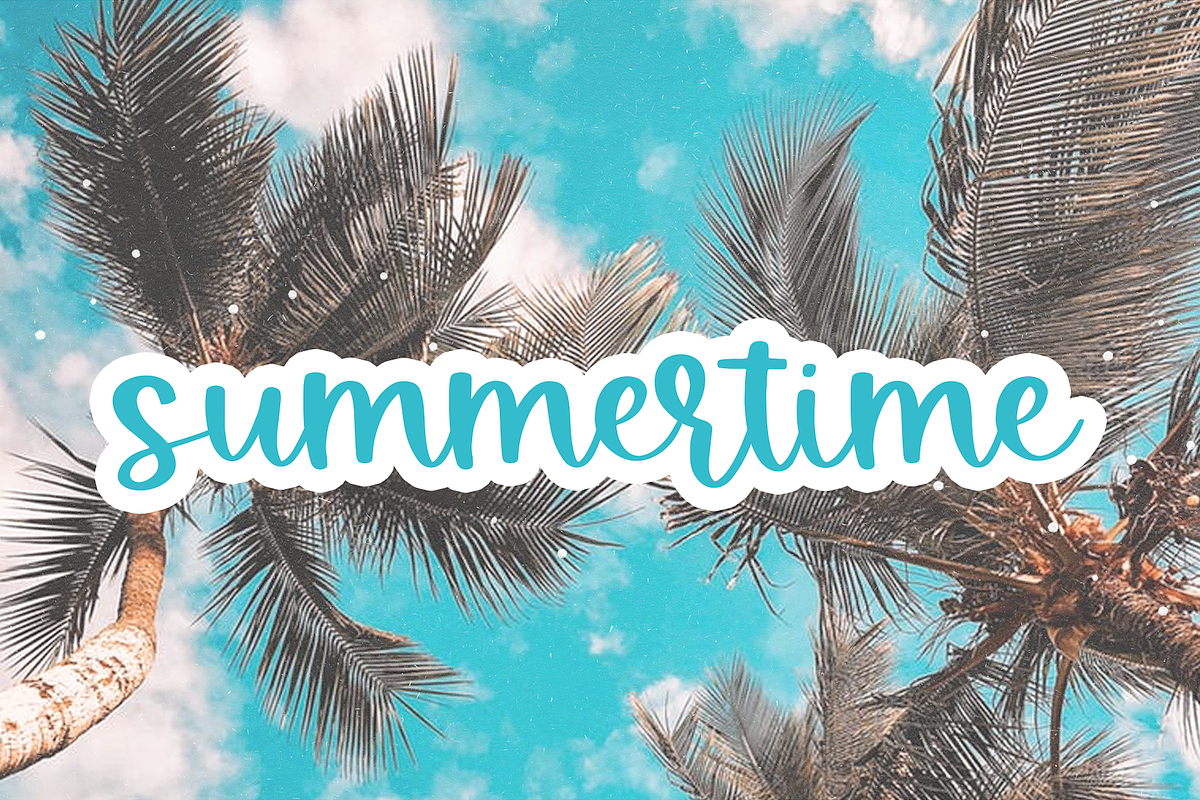 Summer Berries | Fun Script Font preview 8
