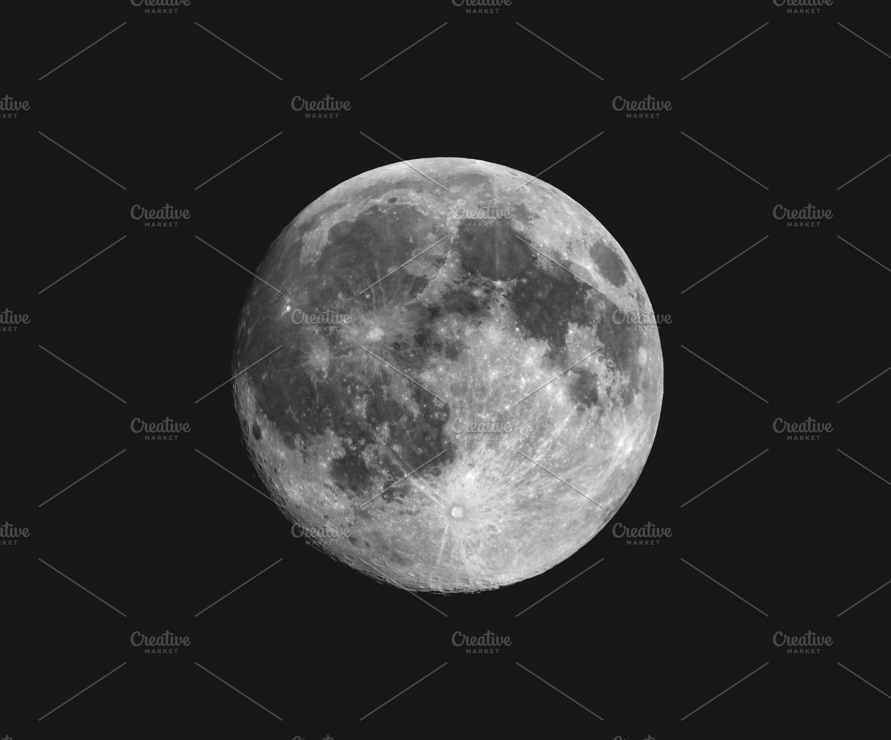 Full moon seen with a telescope, a Photo by WorldOfPhotos