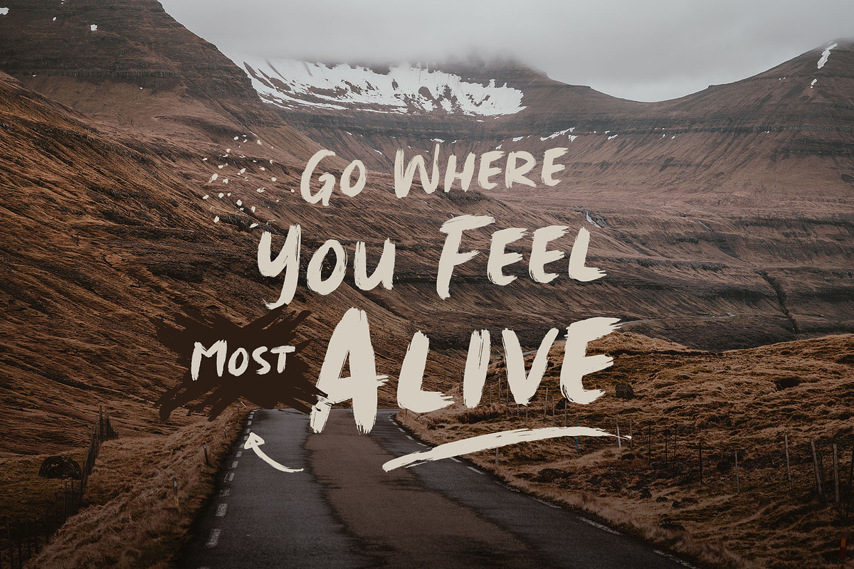 East Tiger - Authentic Brush Font preview 4