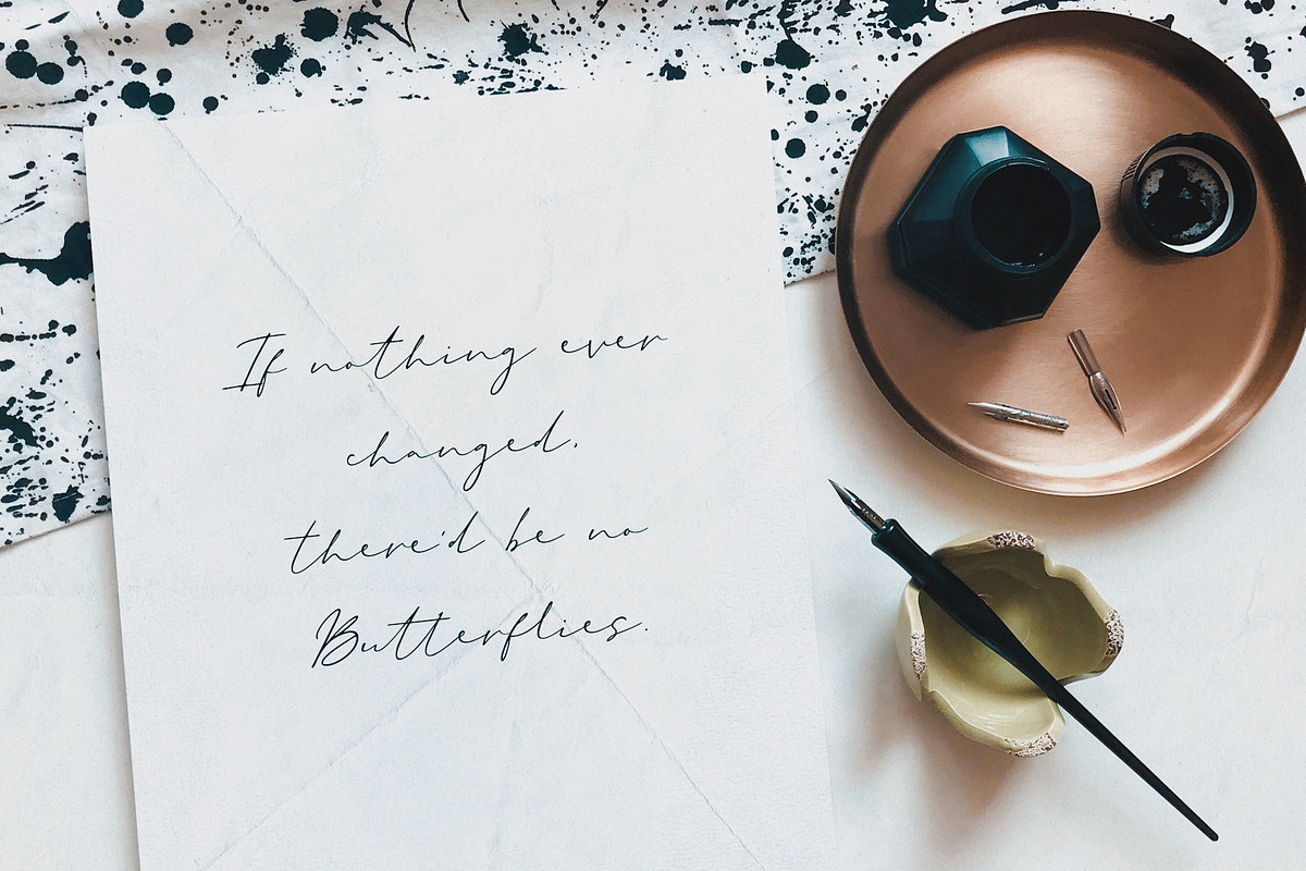 Aiffon Handwritten Script, a Script Font by Awanstudio (Photo 3 of 8)