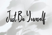 Kapotteshi, a Handwritten Font by Megatype (Thumbnail 6 of 9)