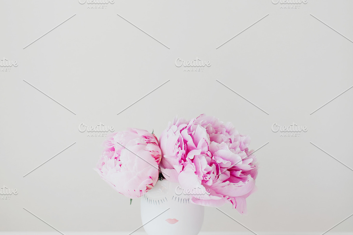 Lady Peony Mini-Bundle, a Beauty & Fashion Photo by Light & Grace (Photo 3 of 6)