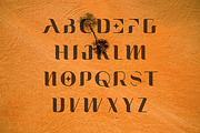 Quira font, a Font by Pedro Azedo (Thumbnail 9 of 11)