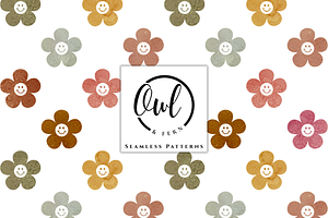Smiley Autumn Blossoms Pattern