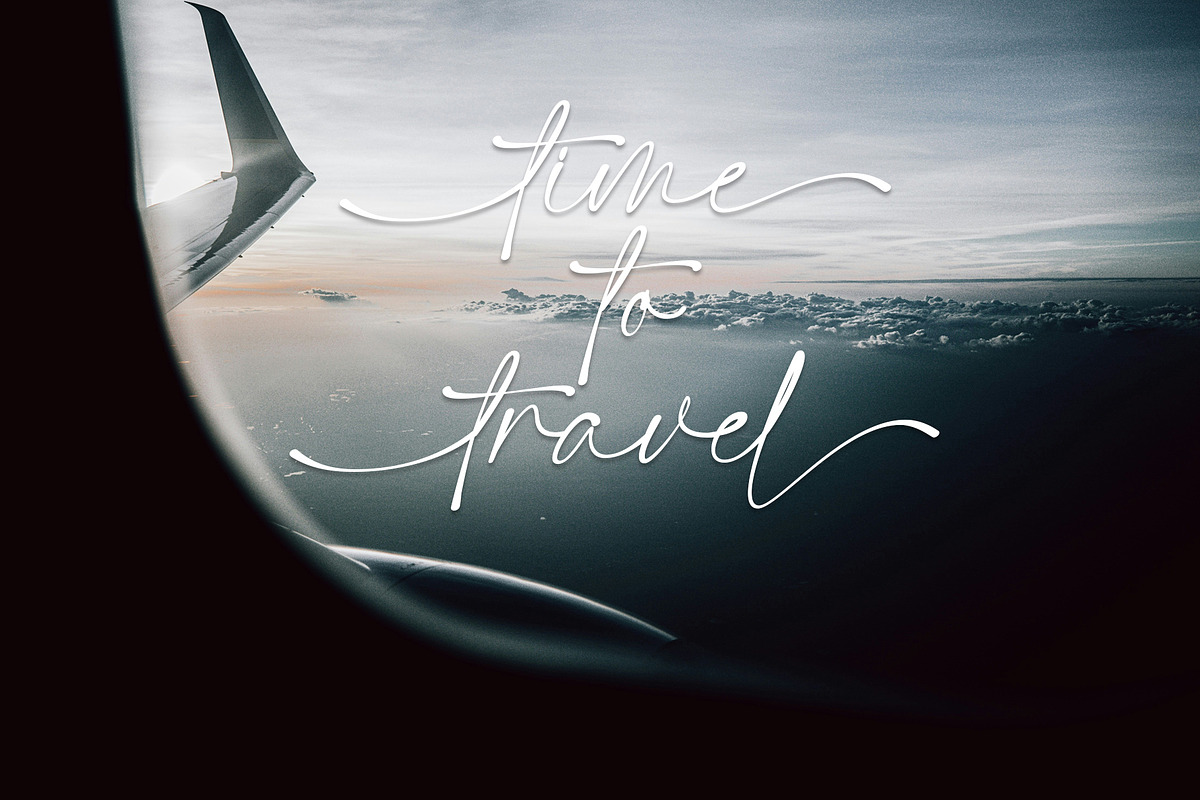 Haddonfield Signature, a Handwritten Font by Teweka (Photo 3 of 11)