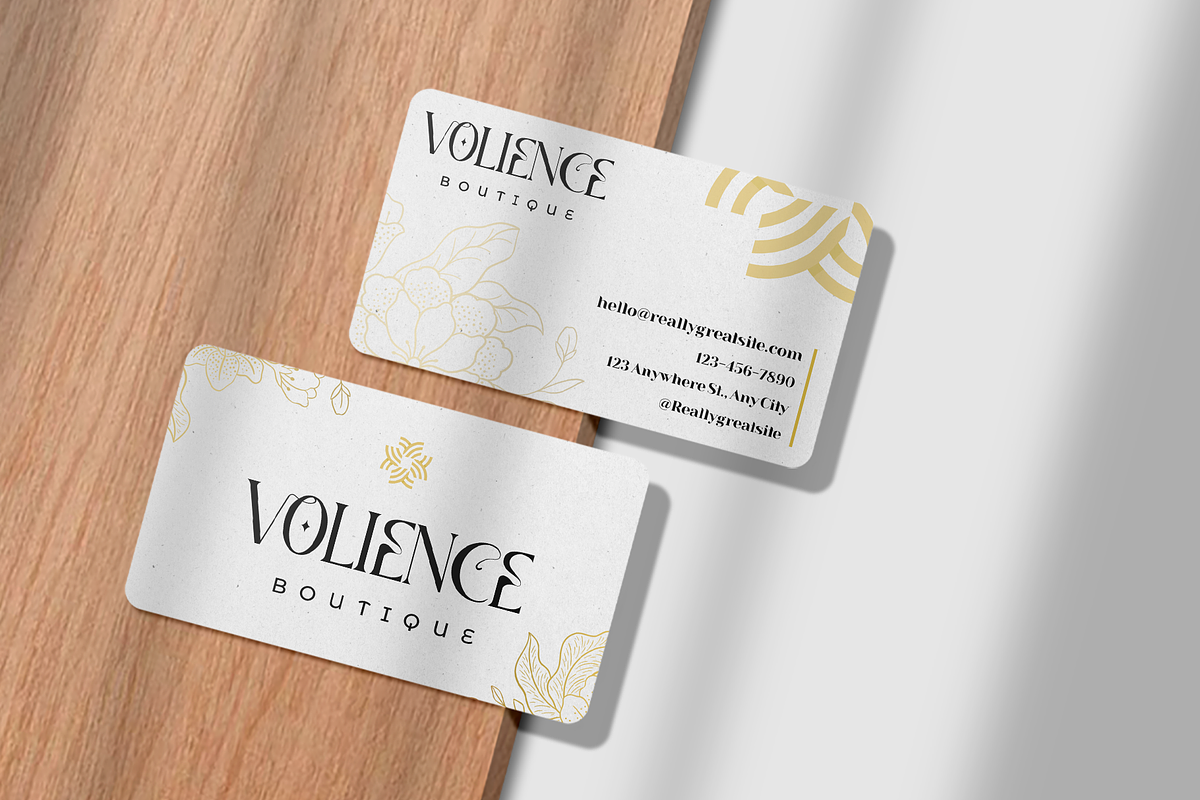 Voresca – A Modern Classy Serif Font, a Serif Font by overlaytemplates (Photo 3 of 5)