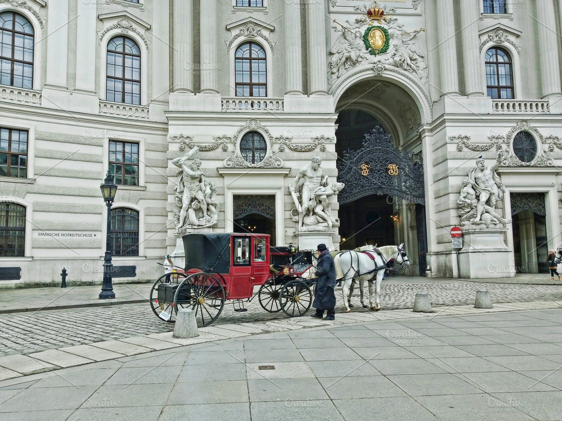Hansom Cab in Hofburg Vienna, an Architecture Photo by Bumblebee