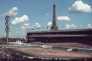 Celebrating sports at the Olympic Ga, a Photo by Tanuart
