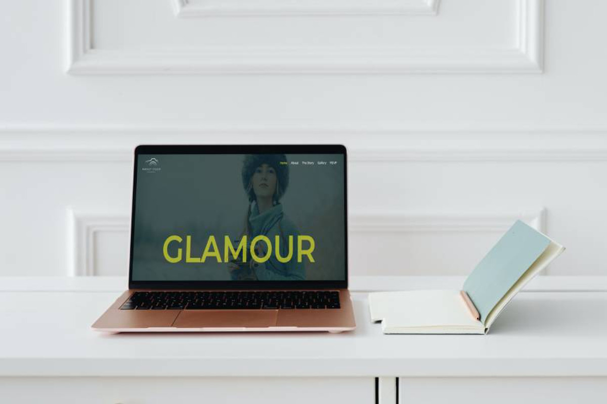 Photography WordPress Theme, a WordPress Template by Your Theme Shop (Photo 2 of 6)