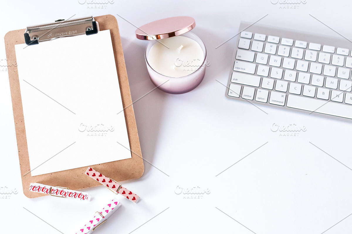 February/Love Clipboard Mockup, a Print Template by SunnyTangerine Stock (Photo 3 of 4)