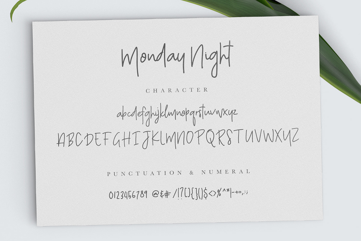 Monday Night Font preview 5