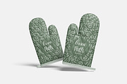Oven Mitt Mockup, a Product Mockup by bimockup (Thumbnail 4 of 6)